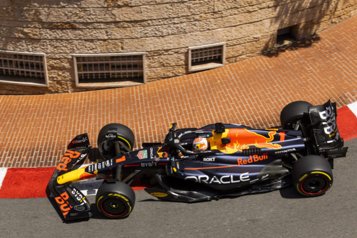 f1-–-verstappen-leads-fp2-in-monaco-ahead-of-leclerc-but-sainz-crashes