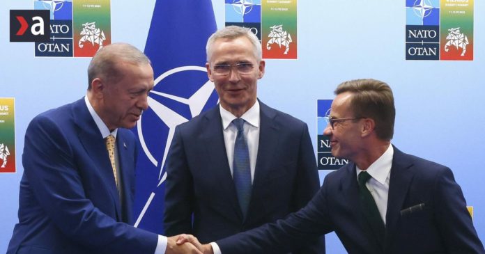 turecky-prezident-erdogan-suhlasi-so-vstupom-svedska-do-nato,-vyhlasil-stoltenberg