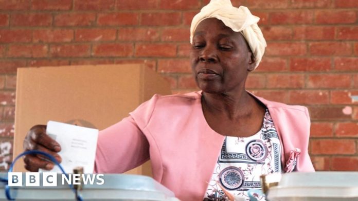 zimbabwe-election:-delays-mar-vote-with-large-turnout