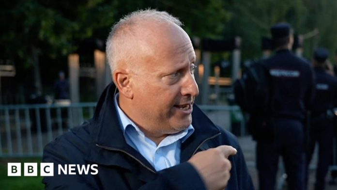 watch:-bbc-gets-as-close-as-possible-to-prigozhin-grave