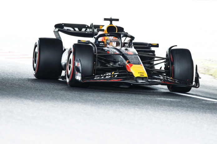 f1-–-verstappen-continues-to-set-the-pace-in-japan-ahead-of-mclaren’s-norris-and-piastri