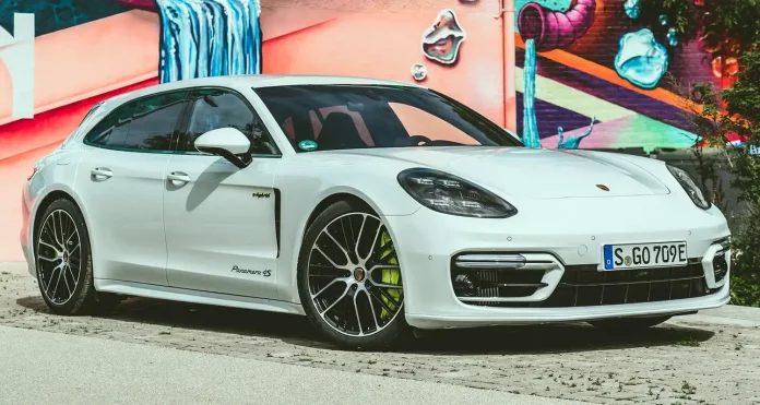 porsche-pleased-with-first-year-after-ipo