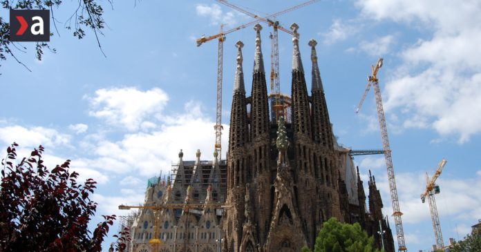 bude-sagrada-familia-dokoncena-do-roku-2026?