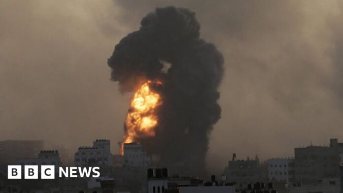 israeli-army-says-gaza-city-completely-encircled