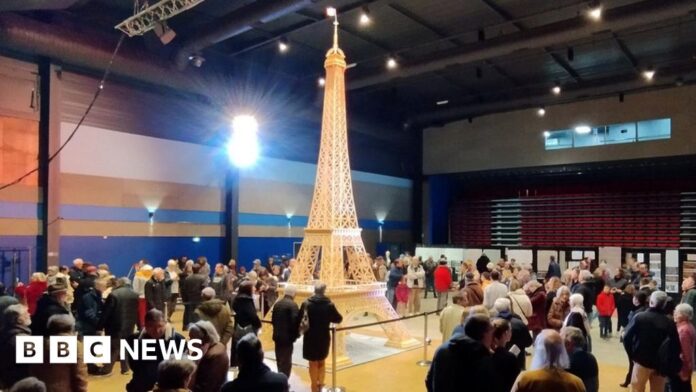 world-record-for-matchstick-eiffel-tower-after-u-turn