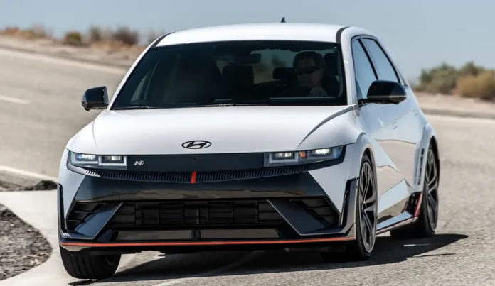 hyundai-ioniq-5-n-named-among-top-three-in-the-world-finalists-for-2024-world-car-awards