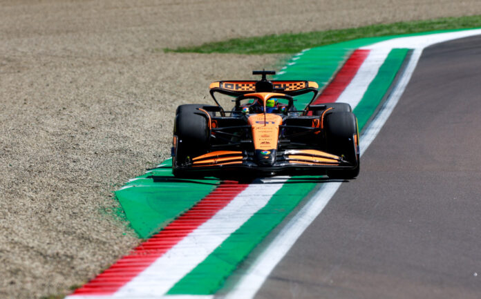 f1-–-piastri-quickest-in-final-practice-disrupted-by-crashes-for-alonso-and-perez