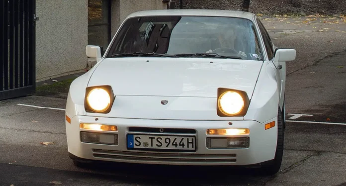 1988-porsche-944-turbo-s