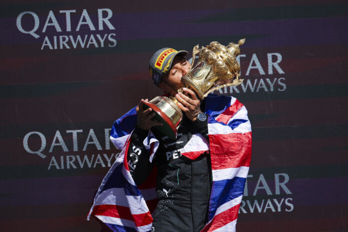 f1-–-hamilton-takes-emotional,-record-breaking-ninth-win-at-silverstone-ahead-of-verstappen-and-norris