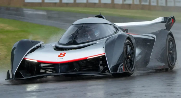 mika-hakkinen-drives-the-mclaren-solus-gt-at-the-goodwood-festival-of-speed