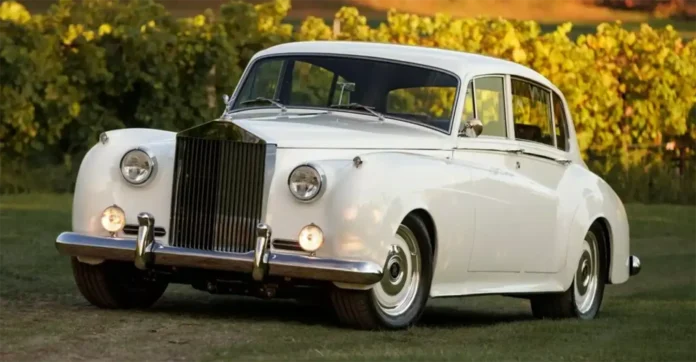 rolls-royce-silver-cloud-ii-paramount-by-ringbrothers