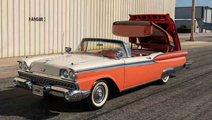 1959-ford-fairlane-500-galaxie-skyliner:-a-classic-convertible-with-timeless-appeal