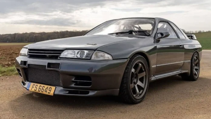 1991-nissan-skyline-gt-r-r32:-a-meticulously-built-street-legal-race-car