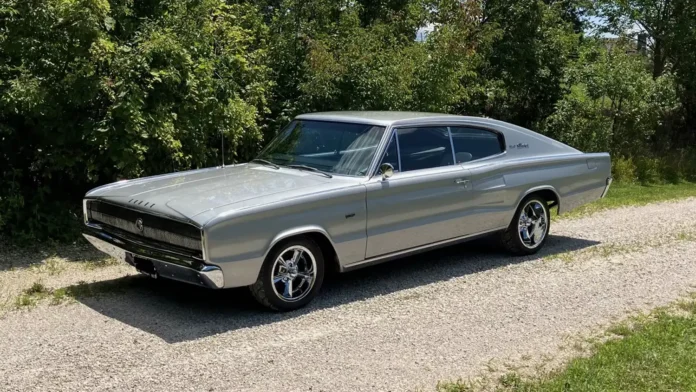 1966-dodge-charger-fastback:-classic-muscle-at-indy-fall-special-2024