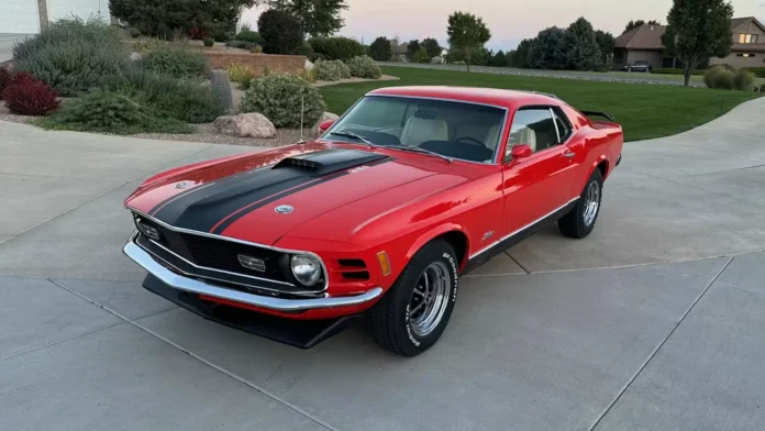 1970-ford-mustang-mach-1:-power-and-style-in-calypso-coral