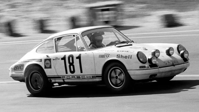 r-=-racing:-the-genesis-of-the-porsche-911-r