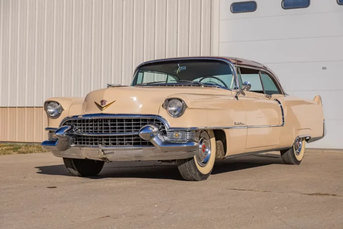 1955-cadillac-series-60-special-coupe:-a-stunning-icon-of-1950s-luxury