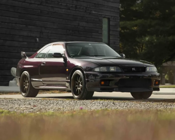 1996-nissan-gtr-r33-–-the-ultimate-japanese-performance-icon