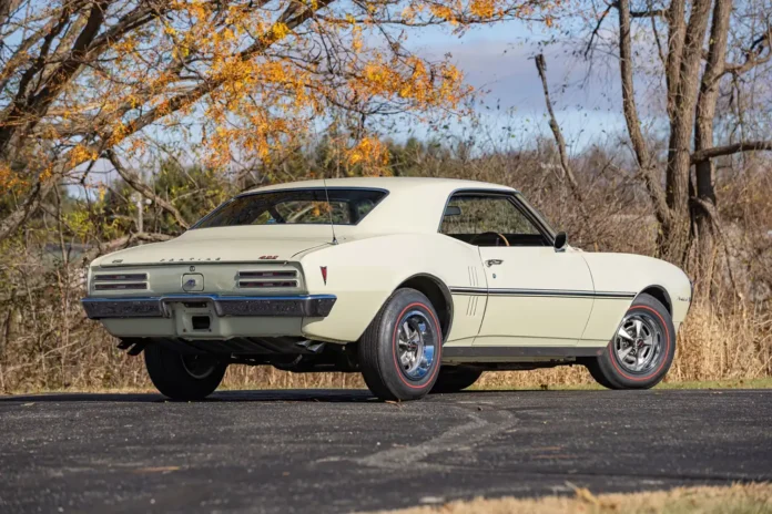 1968-pontiac-firebird:-a-collector’s-dream-with-iconic-ram-air-v-8-power