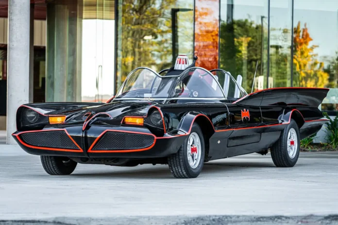 1978-lincoln-continental-batmobile-replica:-a-legendary-transformation