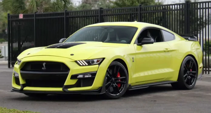 2021-ford-shelby-gt500-coupe:-a-beast-unleashed