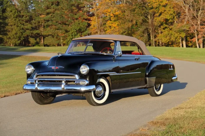 the-1951-chevrolet-styleline-deluxe:-a-timeless-icon