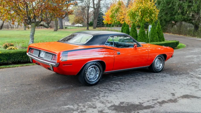 1970-plymouth-hemi-cuda:-a-rare-gator-grain-masterpiece