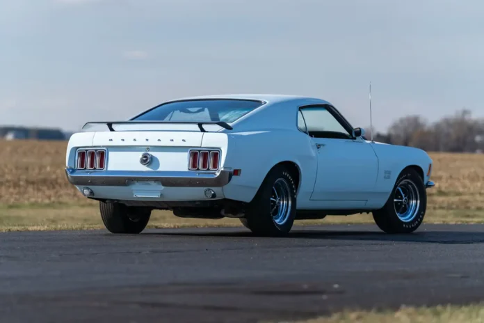 a-pastel-blue-beast:-the-1970-ford-mustang-boss-429