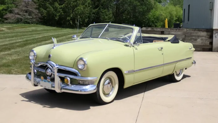 1950-ford-custom-deluxe:-open-road-freedom