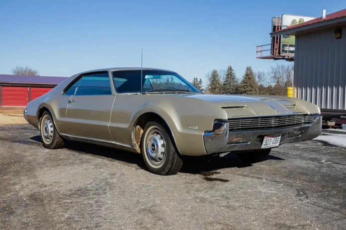 45-years-young:-the-story-of-a-beloved-toronado