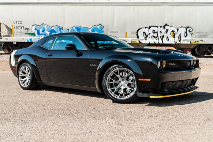 phantom-power:-the-2023-dodge-challenger-black-ghost