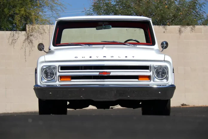 1968-chevrolet-c10:-modern-power,-classic-style