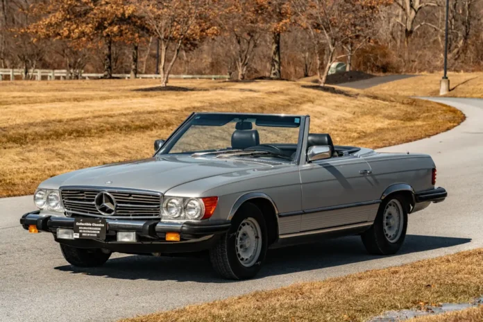 low-mile-luxury:-1985-mercedes-benz-380sl,-v8-power-and-classic-masterpiece